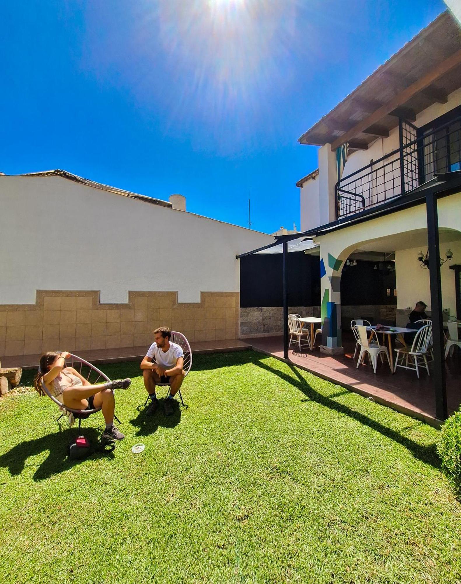 Fuxia House Hostel ميندوزا المظهر الخارجي الصورة
